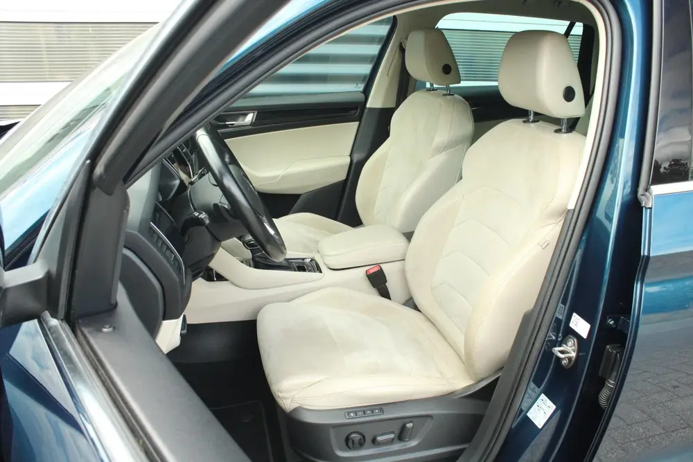 Skoda Kodiaq 1.5 TSI 150pk DSG Style Business 7p. uit 2019, foto 20