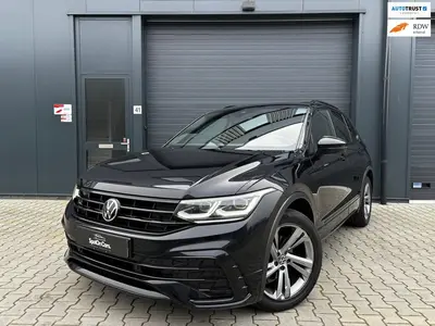 Volkswagen Tiguan 1.5 TSI R-Line Black Style PANO IQ CAMERA uit 2021