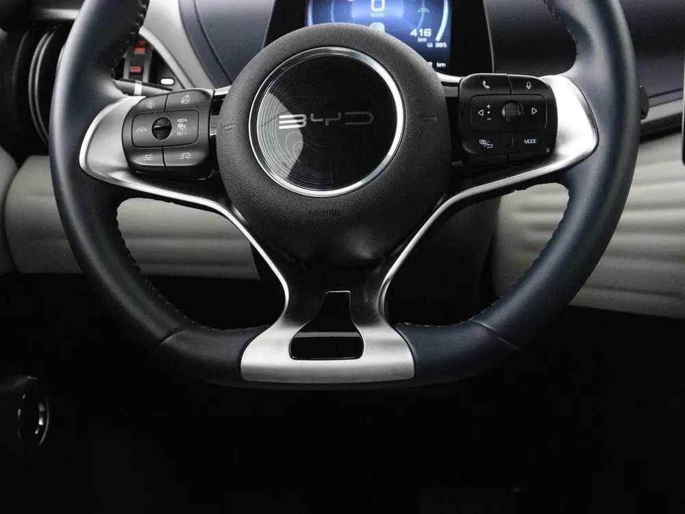 BYD Atto 3 Comfort 60 kWh | Warmtepomp | 92.5% SOH | 3-Fase uit 2023, foto 10