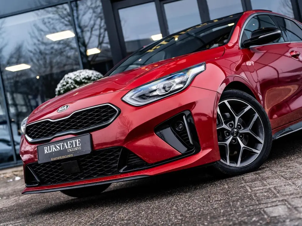 Kia ProCeed 1.4 T-GDI GT-Line uit 2019, foto 16