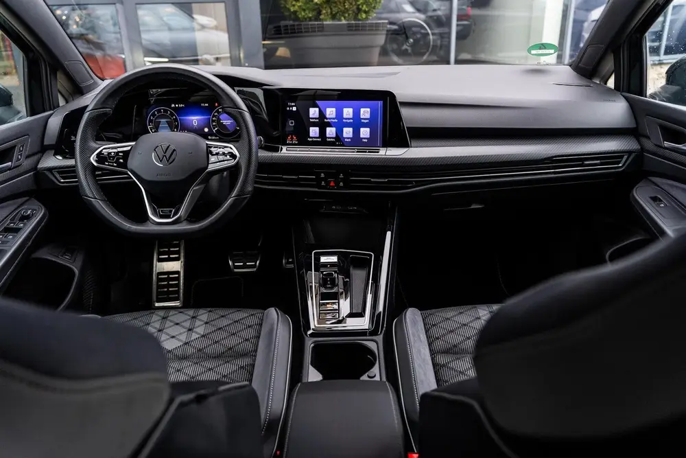 Volkswagen Golf Variant 1.5 eTSI R-Line|PANO|ACC|CAMERA|NAP uit 2024, foto 10