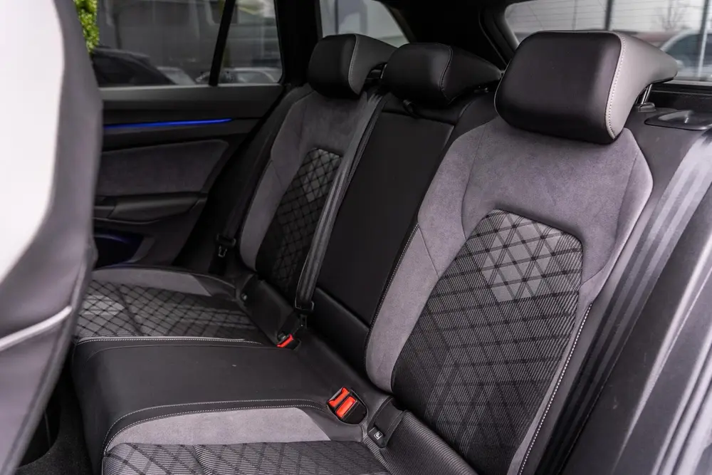 Volkswagen Golf Variant 1.5 eTSI R-Line|PANO|ACC|CAMERA|NAP uit 2024, foto 15