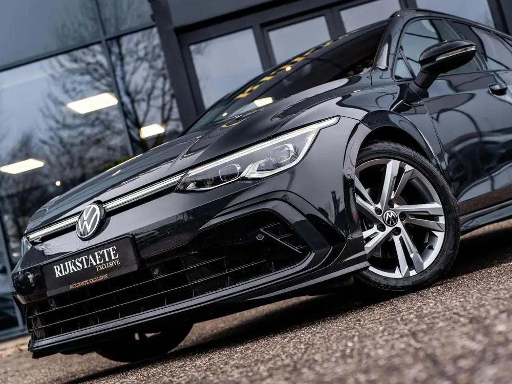 Volkswagen Golf Variant 1.5 eTSI R-Line|PANO|ACC|CAMERA|NAP uit 2024, foto 17