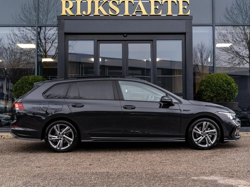 Volkswagen Golf Variant 1.5 eTSI R-Line|PANO|ACC|CAMERA|NAP uit 2024, foto 6