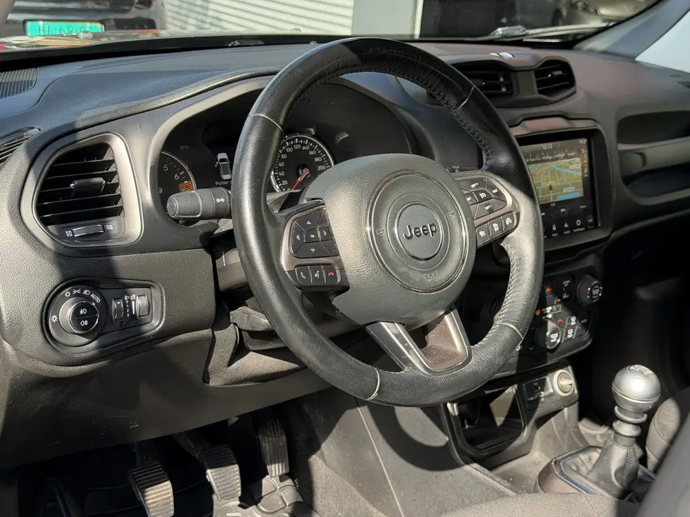 Jeep Renegade 1.0T 88 kW T-GDI CAT Limited - Navigatie I Air uit 2019, foto 2