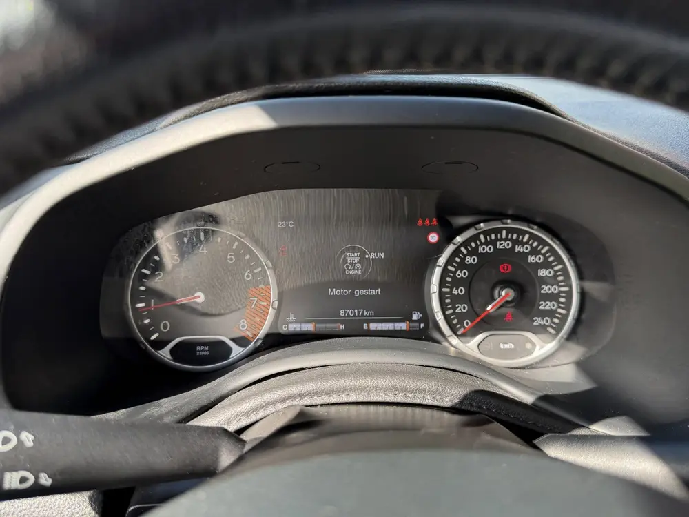 Jeep Renegade 1.0T 88 kW T-GDI CAT Limited - Navigatie I Air uit 2019, foto 3