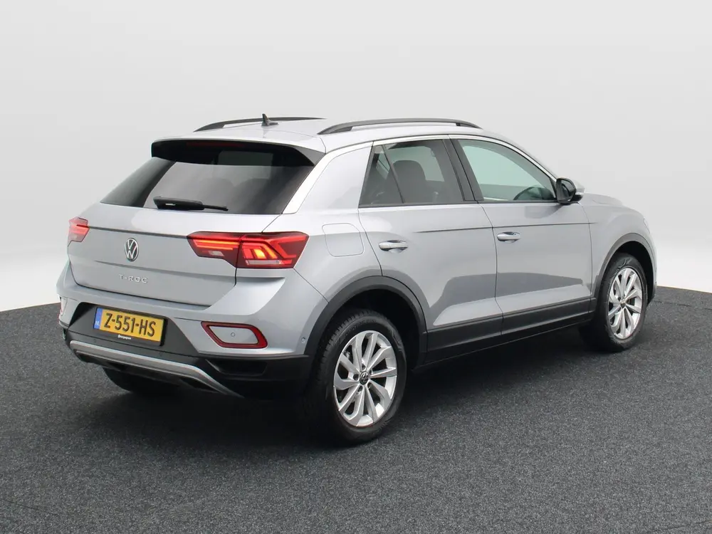 Volkswagen T-Roc 1.0 TSi 110 Pk Life | Adaptive Cruise | Air uit 2024, foto 2