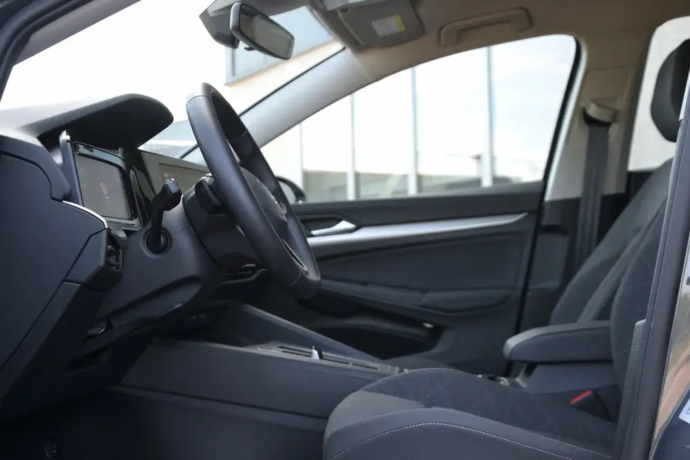 Volkswagen Golf Variant 1.5 eTSI Life Business 130PK Automaa uit 2024, foto 8