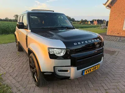 Land Rover Defender 2020 Grijs Kenteken D240 Nieuwe Motor uit 2020
