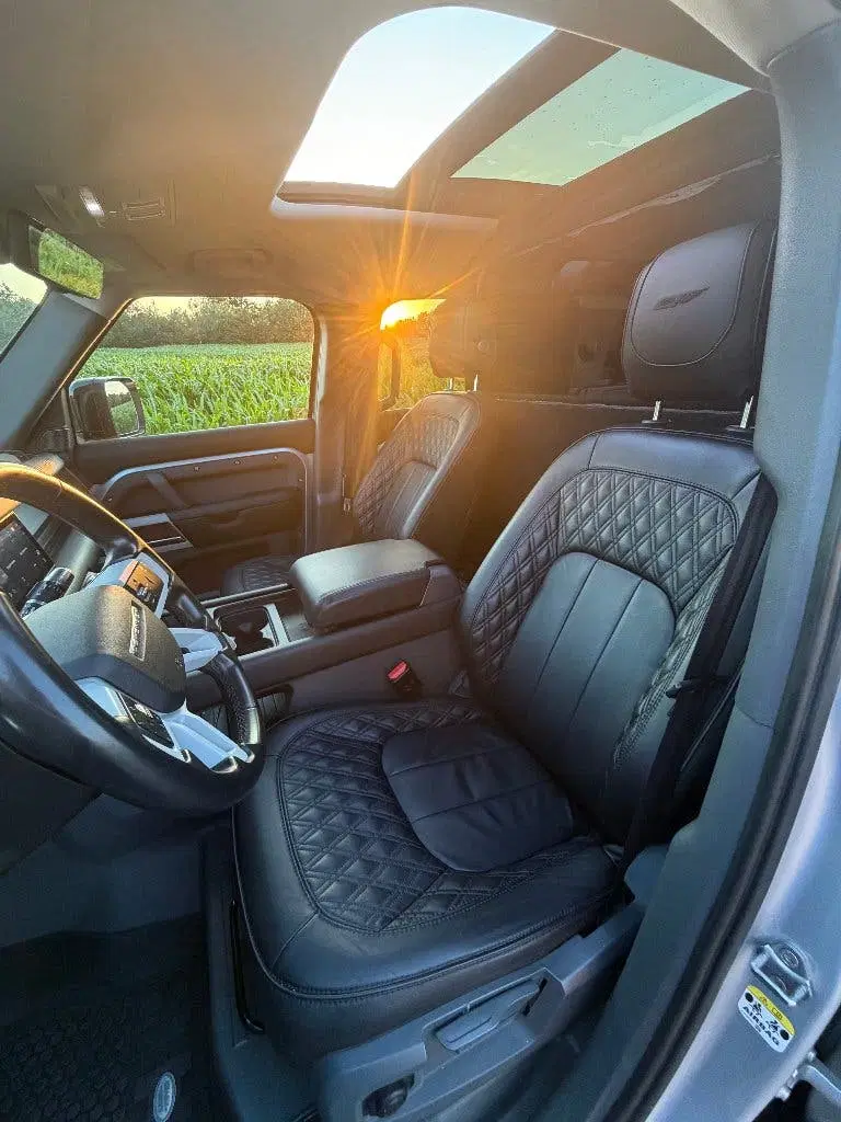 Land Rover Defender 2020 Grijs Kenteken D240 Nieuwe Motor uit 2020, foto 12