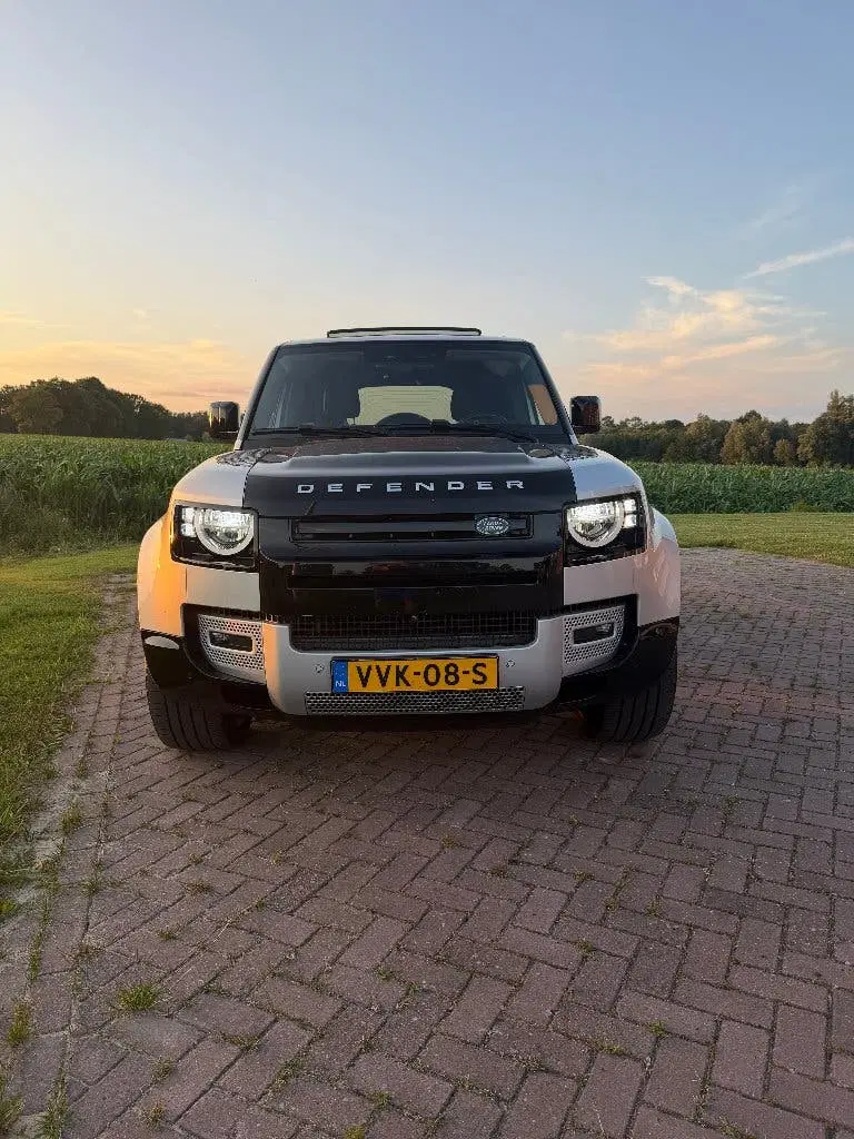 Land Rover Defender 2020 Grijs Kenteken D240 Nieuwe Motor uit 2020, foto 2