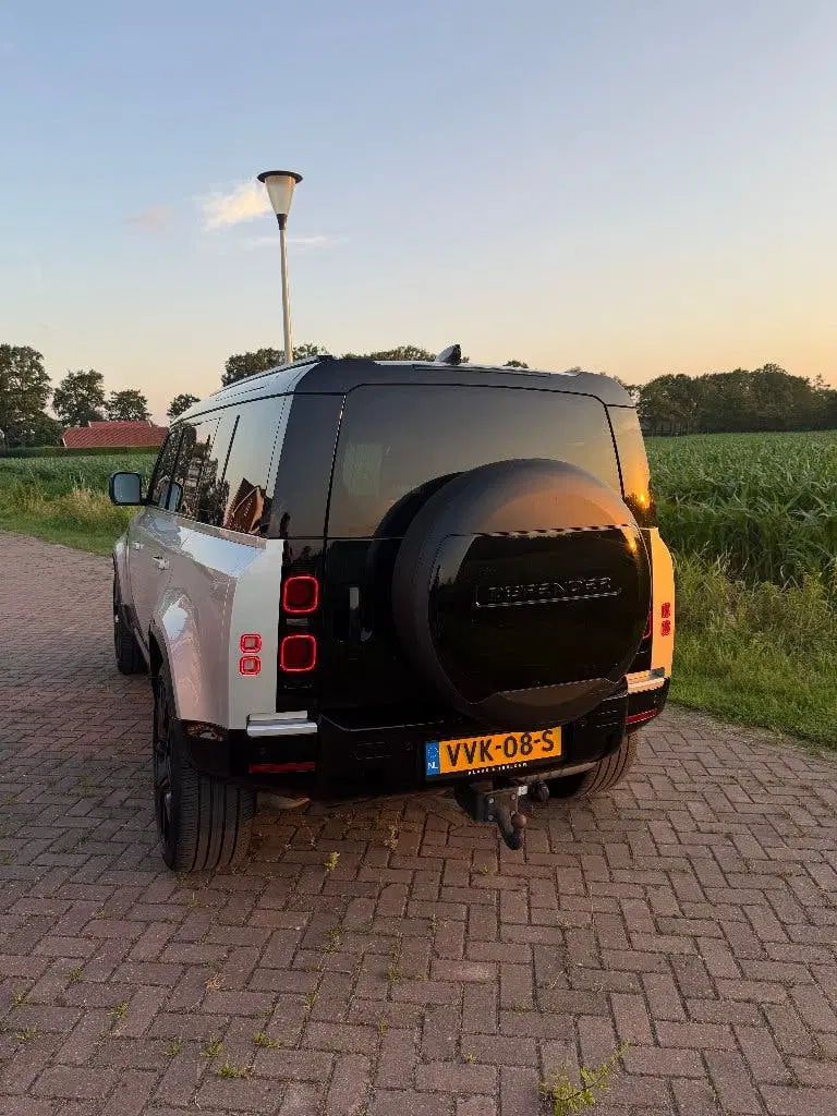 Land Rover Defender 2020 Grijs Kenteken D240 Nieuwe Motor uit 2020, foto 5