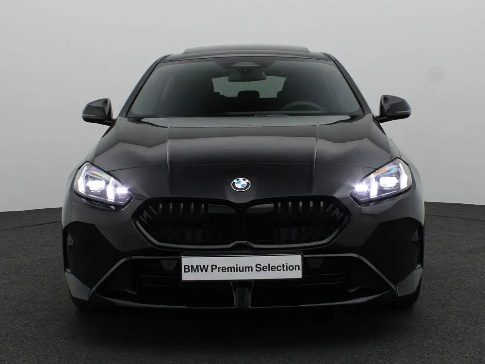 BMW 1-serie 120 M Sport Design Edition uit 2026, foto 3