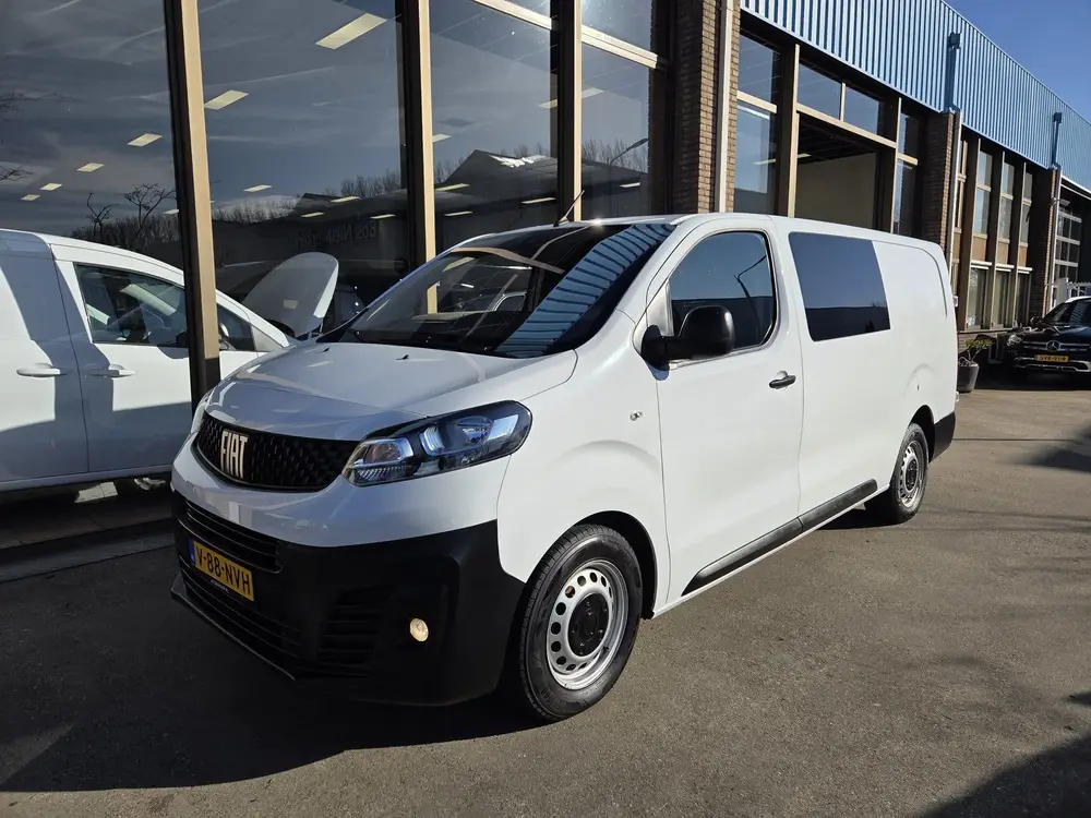 Opel Vivaro uit 2022, foto 3