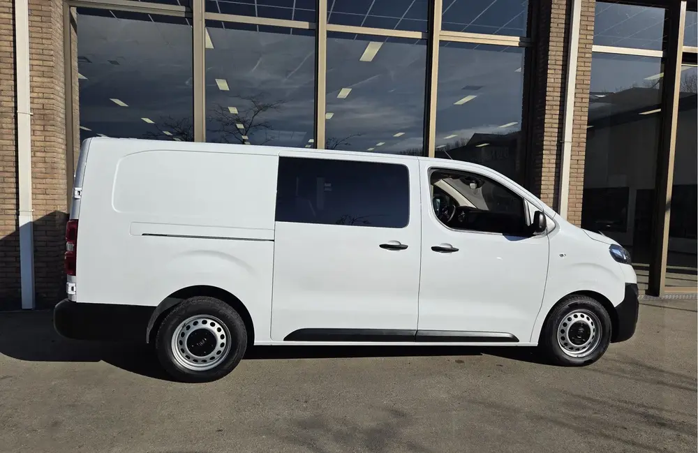 Opel Vivaro uit 2022, foto 8