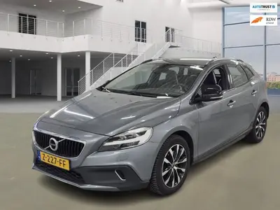 Volvo V40 Cross Country 1.5 T3 Polar+ Luxury uit 2019