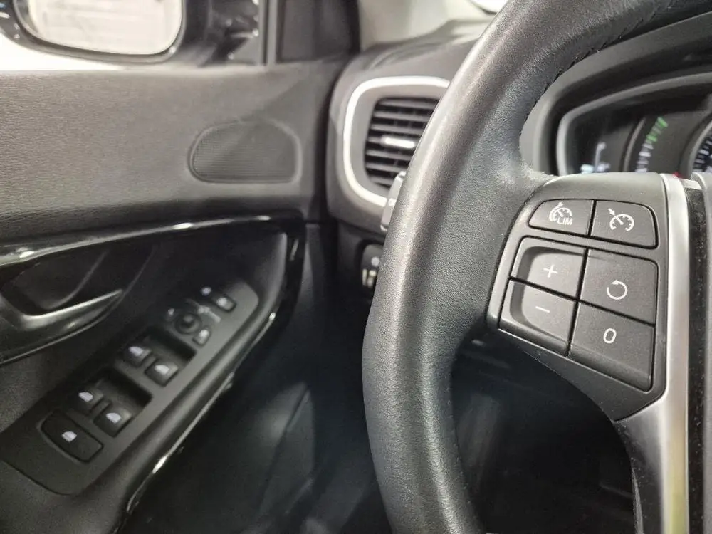 Volvo V40 Cross Country 1.5 T3 Polar+ Luxury uit 2019, foto 11