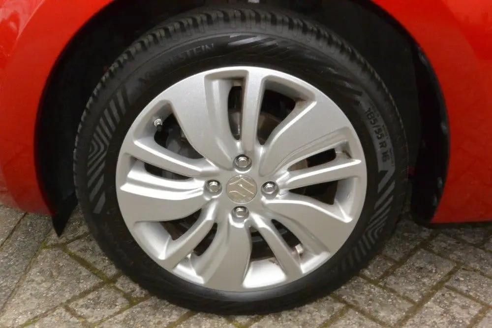 Suzuki Swift 1.2 Select 5-deurs Airco uit 2019, foto 10