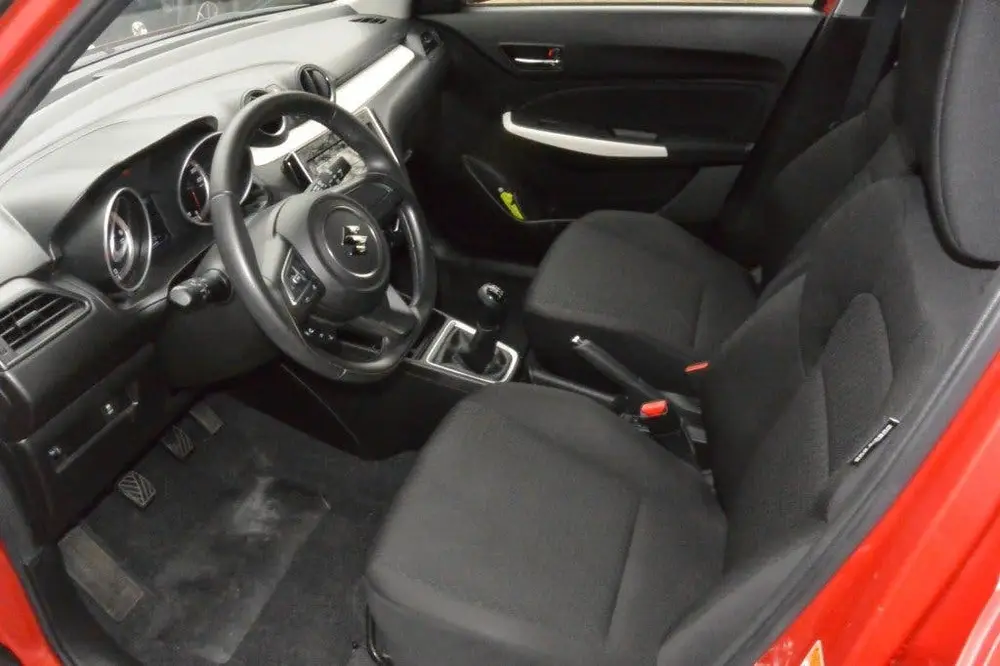 Suzuki Swift 1.2 Select 5-deurs Airco uit 2019, foto 12