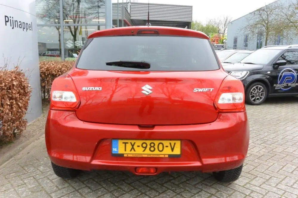 Suzuki Swift 1.2 Select 5-deurs Airco uit 2019, foto 6