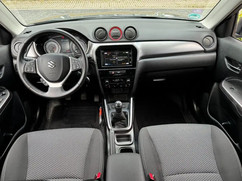 Suzuki Vitara 1.0 Select Turbo Boosterjet 5-deurs Allseason uit 2019, foto 17