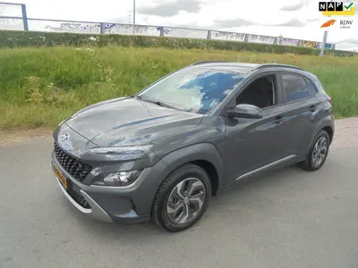Hyundai KONA Hyundai Kona 1.6 GDI Hybrid airco trekhaak uit 2022