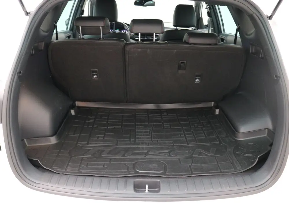 Hyundai Tucson 1.6 T-GDI N-Line AUTOMAAT / 1600KG Trekgewich uit 2019, foto 17