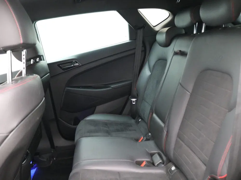 Hyundai Tucson 1.6 T-GDI N-Line AUTOMAAT / 1600KG Trekgewich uit 2019, foto 5