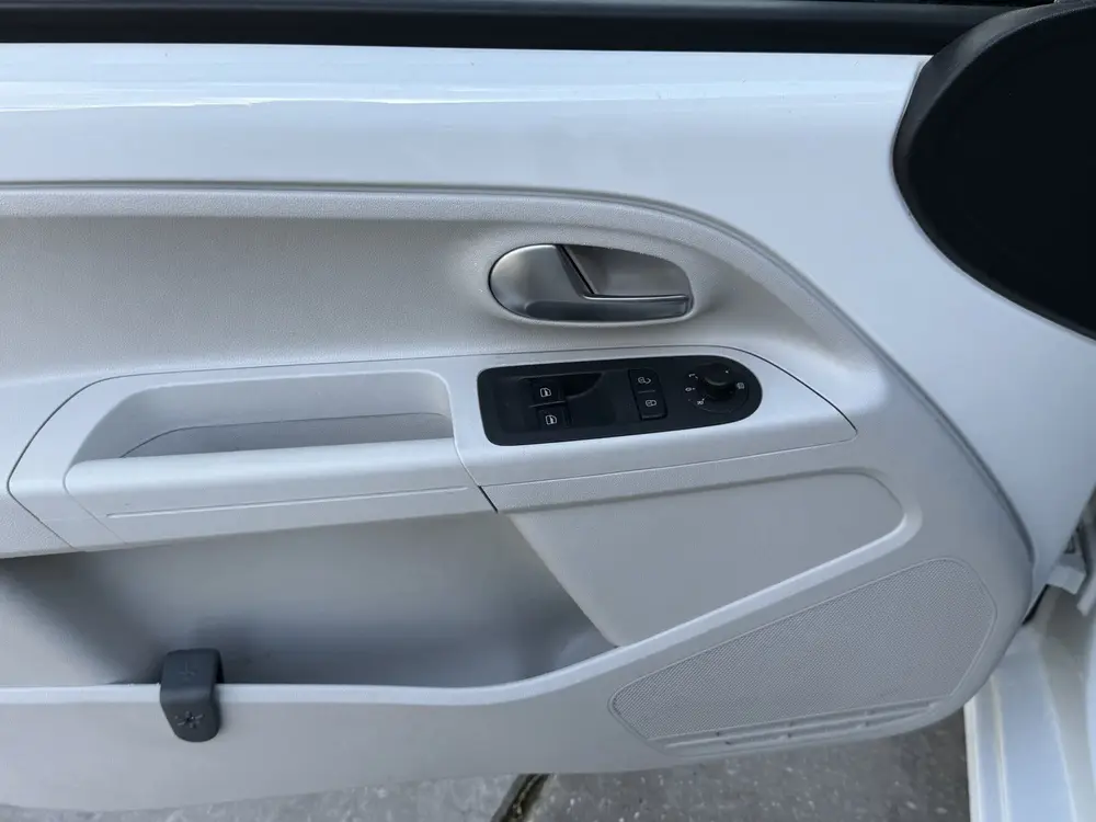 Volkswagen Up! 1.0 MPI 60pk BMT move up! Airco Elektrische s uit 2020, foto 7