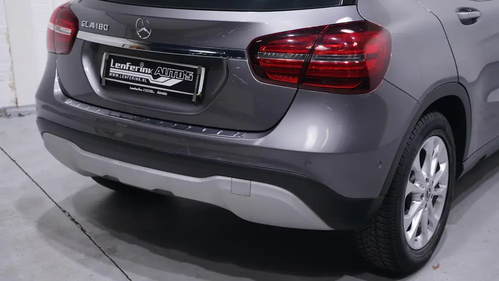 Mercedes-Benz GLA 180 Business Solution Limited Navi uit 2019, foto 17