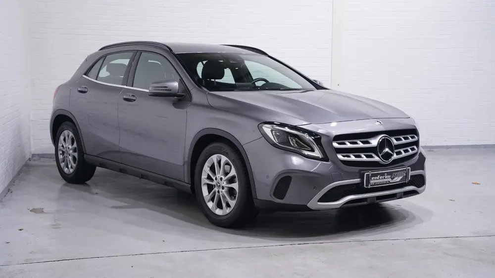Mercedes-Benz GLA 180 Business Solution Limited Navi uit 2019, foto 3