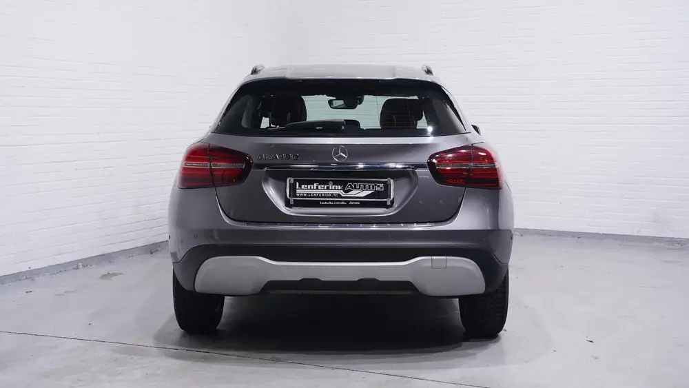 Mercedes-Benz GLA 180 Business Solution Limited Navi uit 2019, foto 6