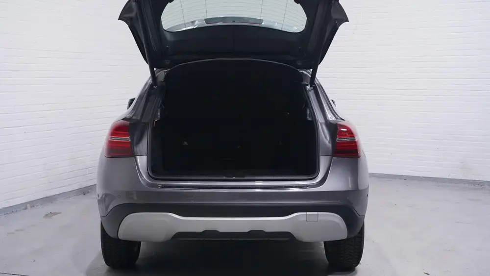 Mercedes-Benz GLA 180 Business Solution Limited Navi uit 2019, foto 9