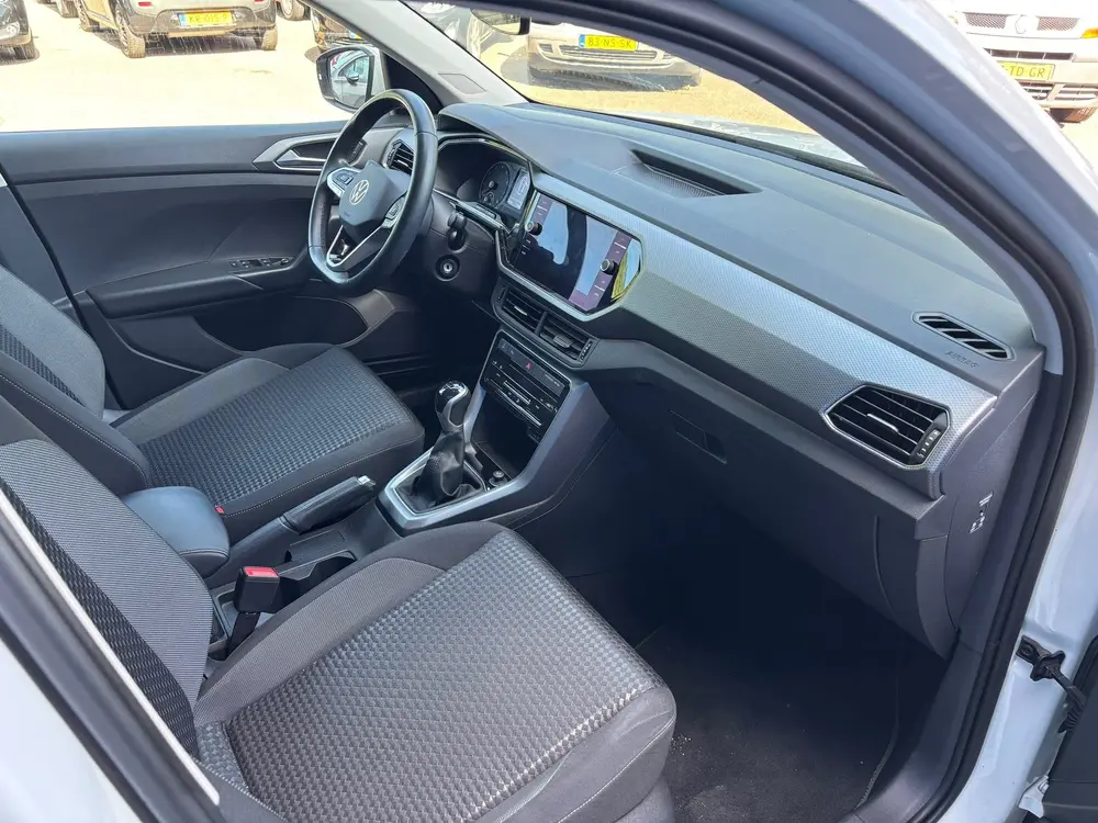 Volkswagen T-Cross 1.0 TSI T-Cross uit 2021, foto 16