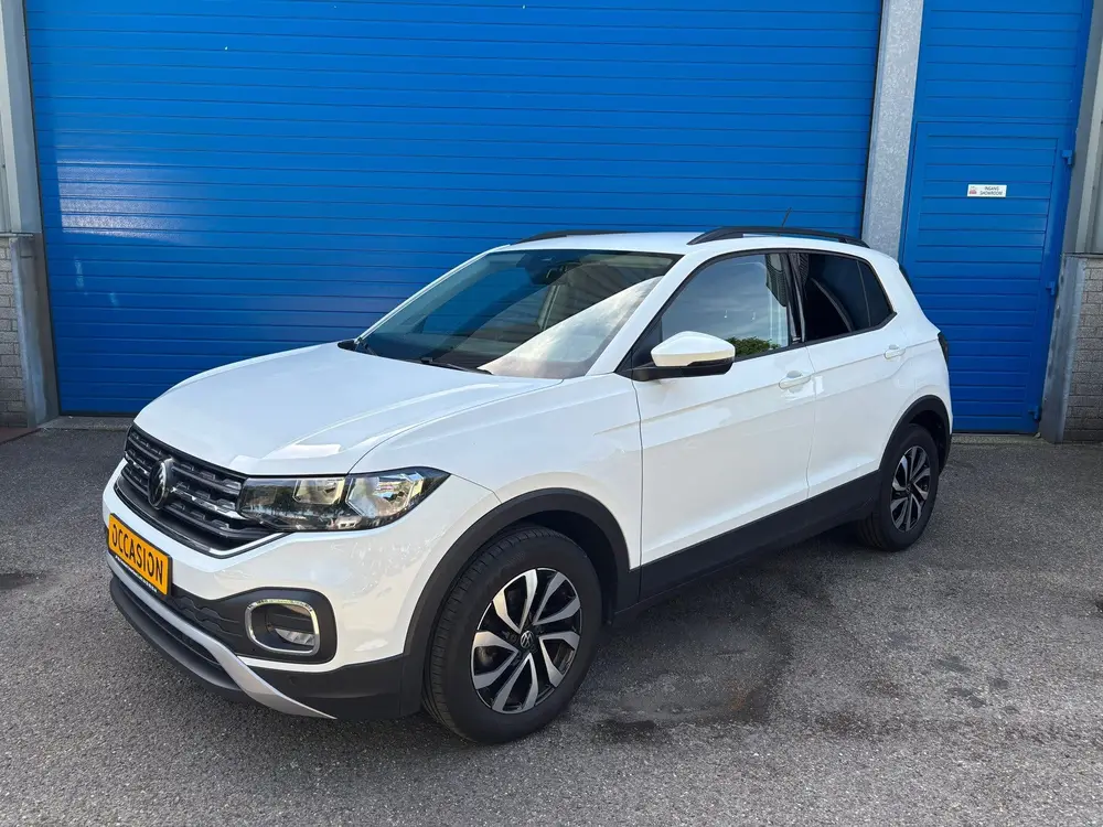 Volkswagen T-Cross 1.0 TSI T-Cross uit 2021, foto 2