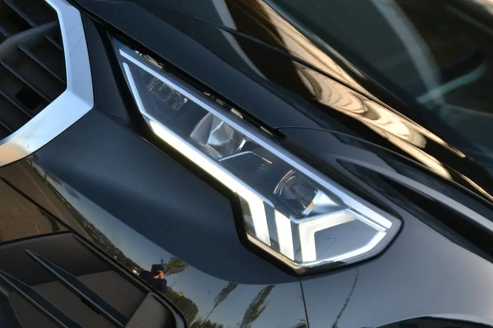 Audi Q3 45 TFSI e edition uit 2022, foto 5