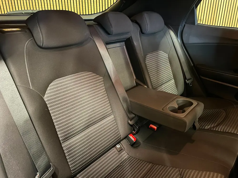 Kia XCeed 1.0 T-GDi DynamicLine uit 2023, foto 9