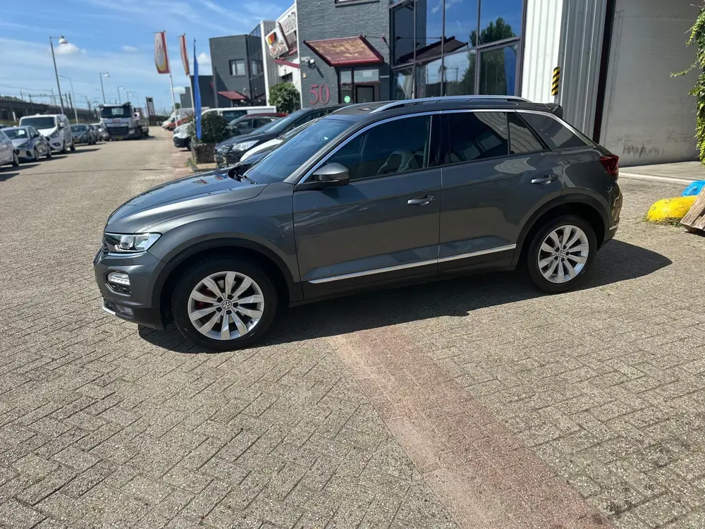 Volkswagen T-ROC 1.5 TSI AUTOMAAT uit 2019, foto 5