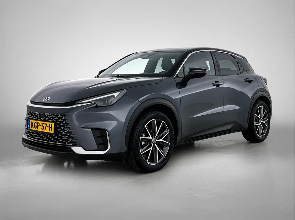 Lexus LBX Cool 2WD uit 2024