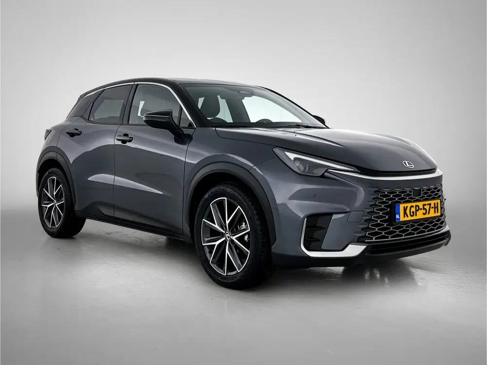 Lexus LBX Cool 2WD uit 2024, foto 13