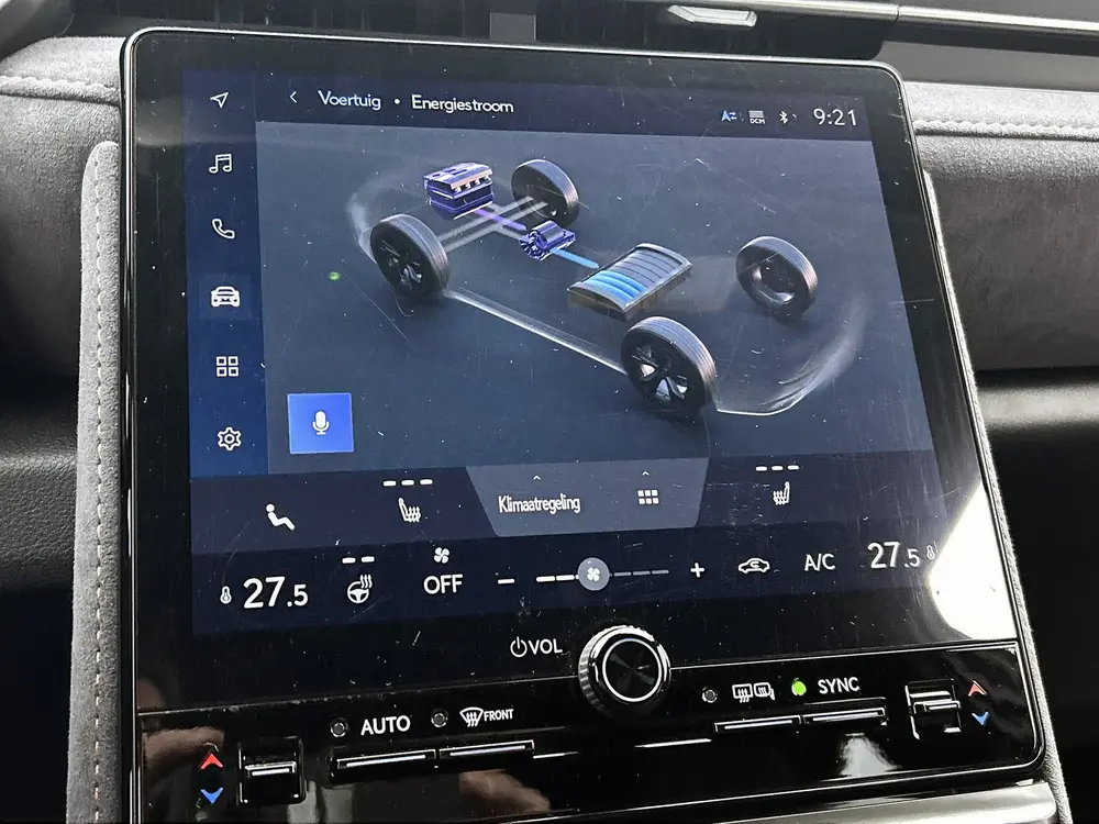 Lexus LBX Cool 2WD uit 2024, foto 9