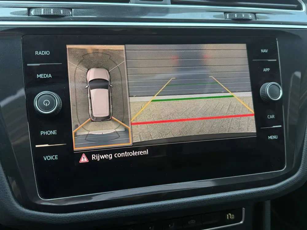 Volkswagen Tiguan 1.5 TSI ACT Highline Business R-Line, Pano uit 2019, foto 11