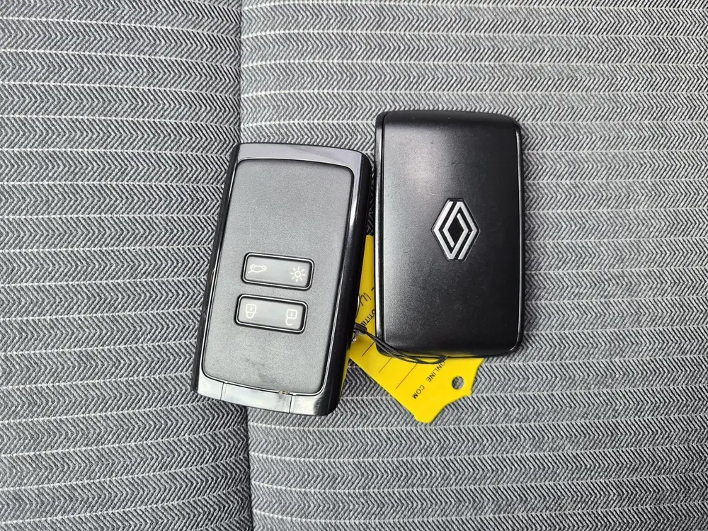 Renault Clio 1.6 E-Tech Full Hybrid 145 techno uit 2025, foto 7