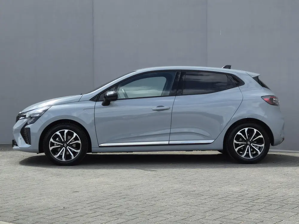 Renault Clio 1.6 E-Tech Full Hybrid 145 techno uit 2025, foto 9
