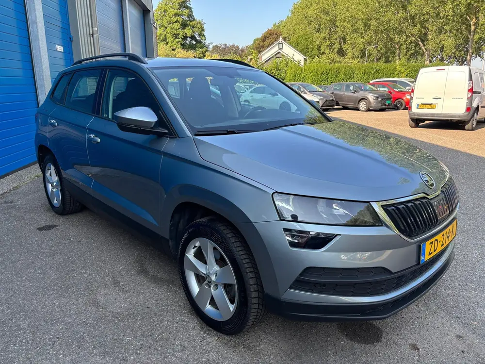 Skoda Karoq 1.5 TSI ACT Ambition Business uit 2019, foto 4