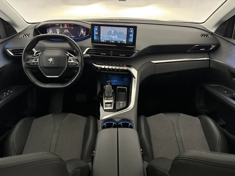 Peugeot 5008 1.2 PureTech 7p uit 2021, foto 2