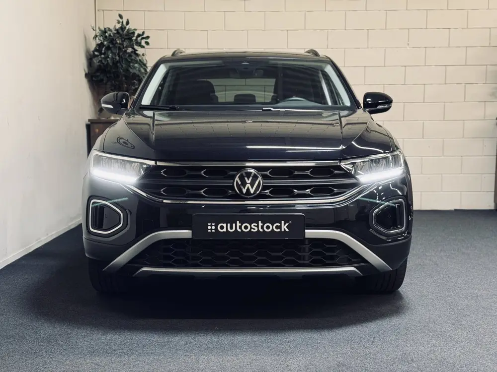 Volkswagen T-Roc 1.0 TSI Life | Camera | CarPlay | ACC uit 2024, foto 7