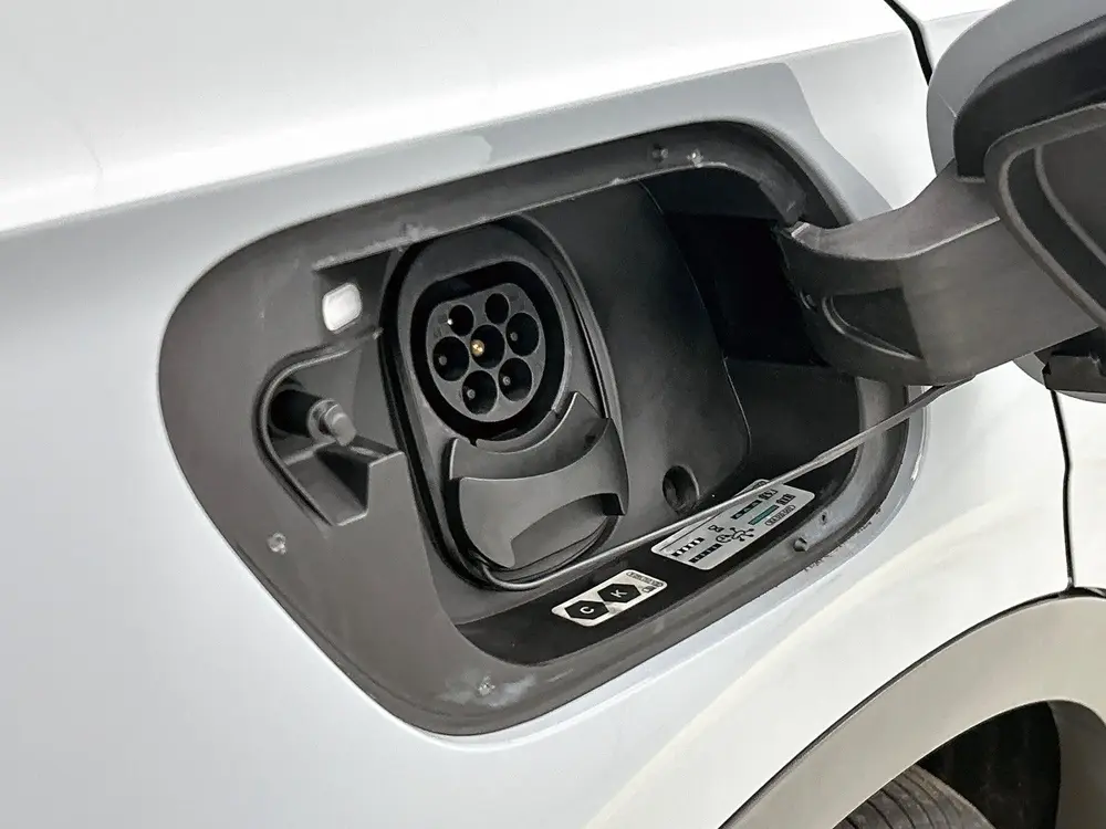 Volkswagen ID.4 Life 77 kWh | Warmtepomp | Trekhaak | uit 2021, foto 17