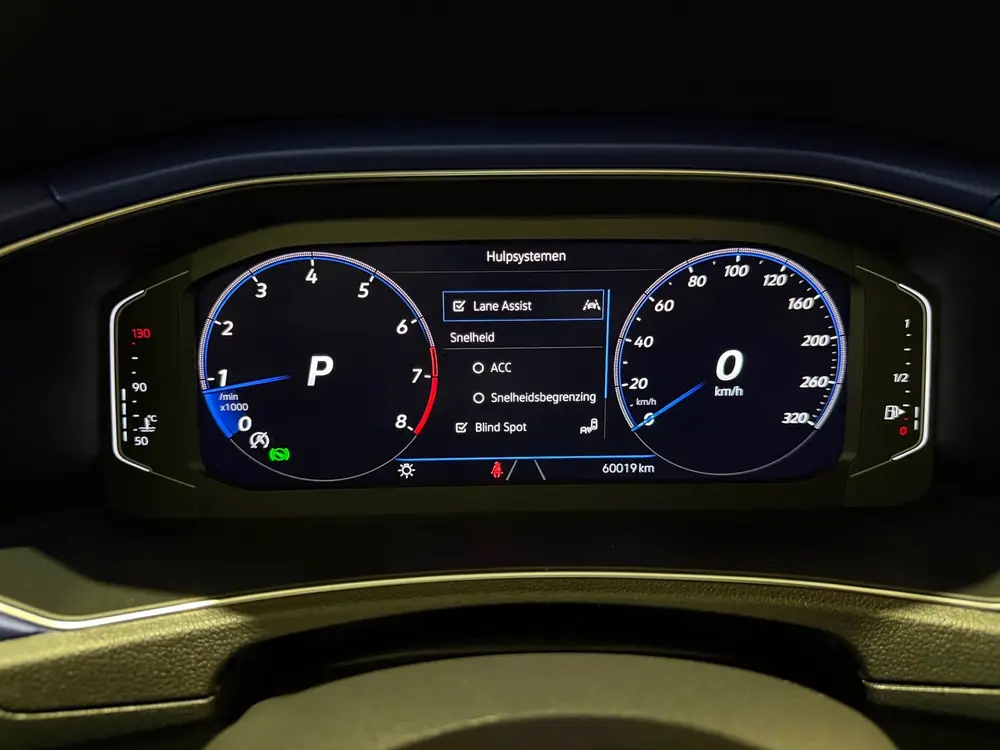Volkswagen T-Roc 2.0 TSI 4Motion R AKRA|BEATS|PANO uit 2021, foto 15