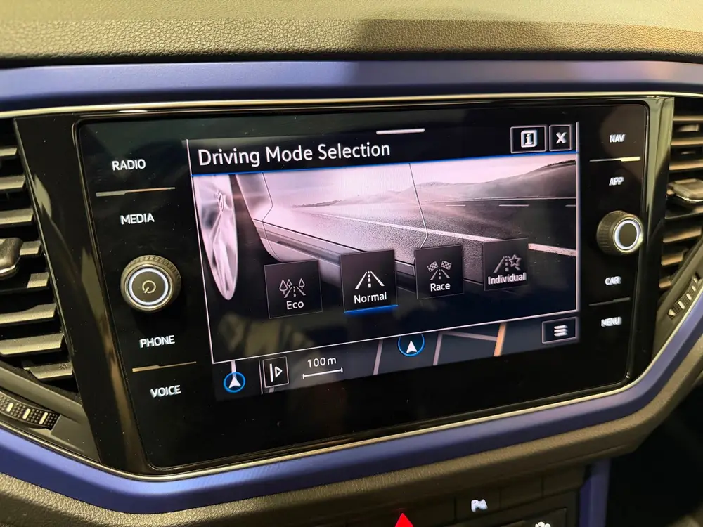 Volkswagen T-Roc 2.0 TSI 4Motion R AKRA|BEATS|PANO uit 2021, foto 20